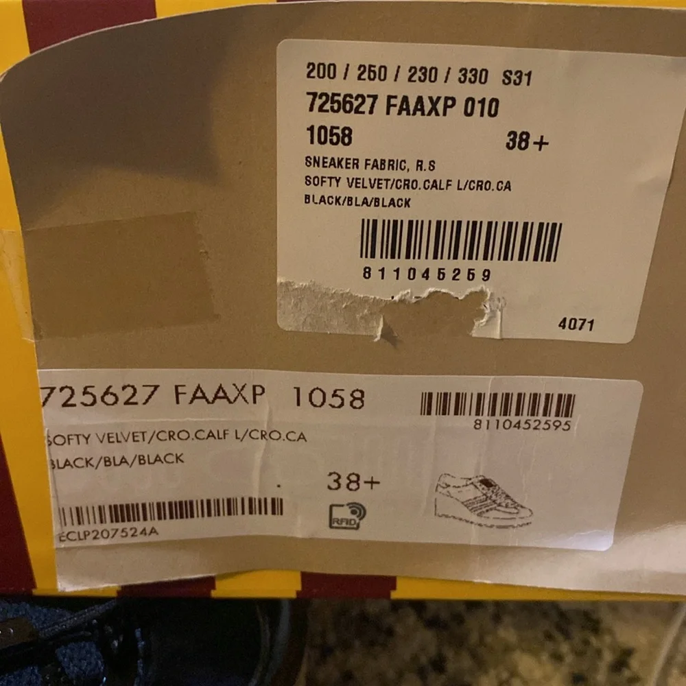 Gucci x Adidas Wedge Gazelle Sneaker - Picture 8 of 16